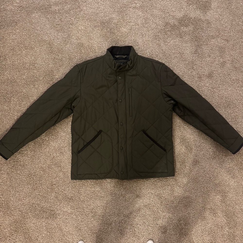 J. Crew Men's Quilted Puffer Jacket with PrimaLoft - Dark Green